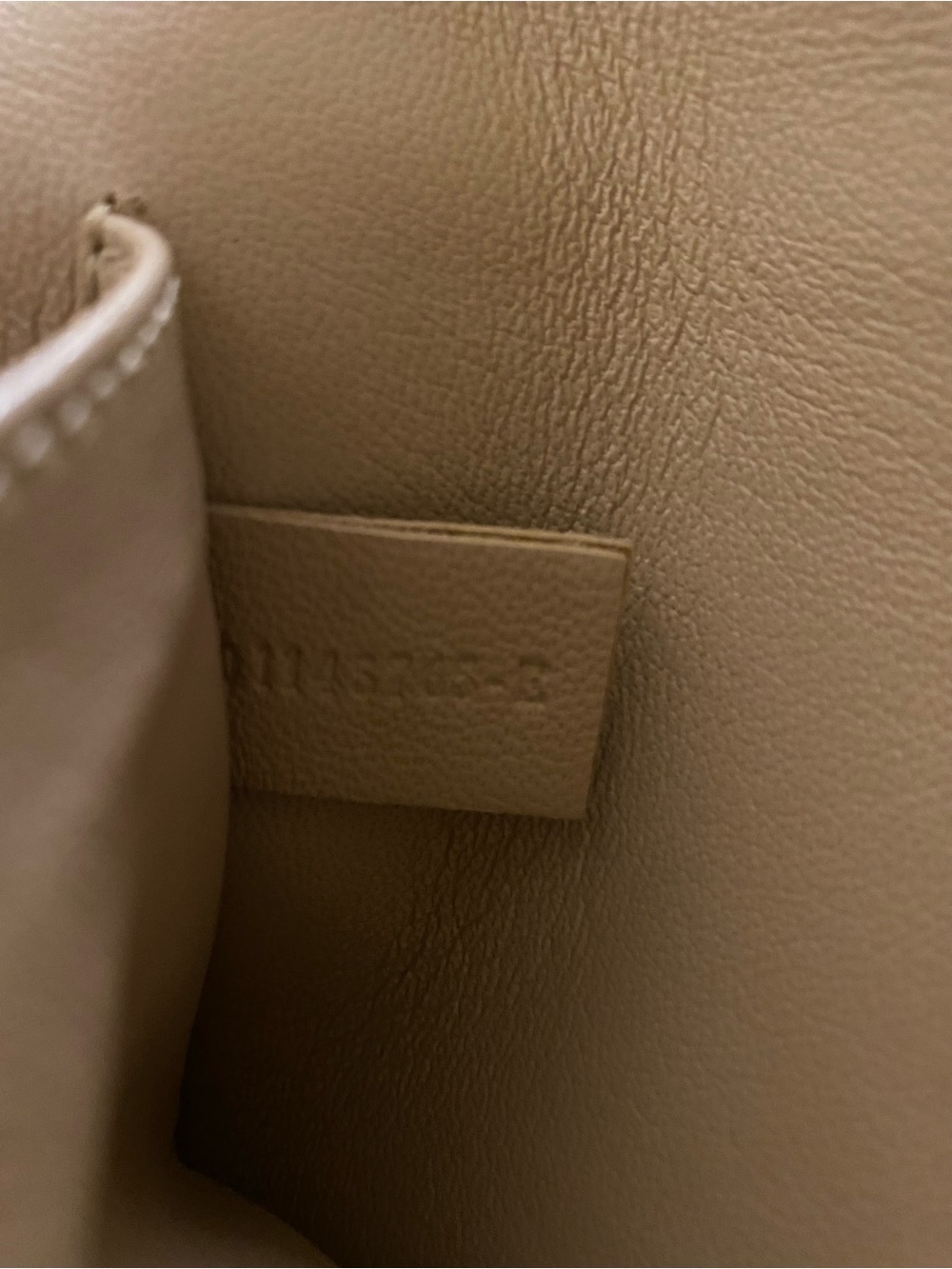 Chloe Elsie Shoulder Bag - Picture 7 of 11